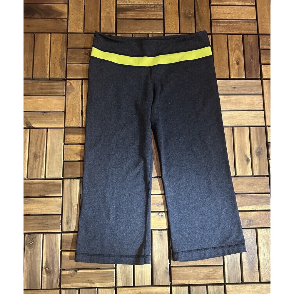 Lululemon Women’s Groove Reversible 19 Inch Crop Stretch Leggings Grey Size 6